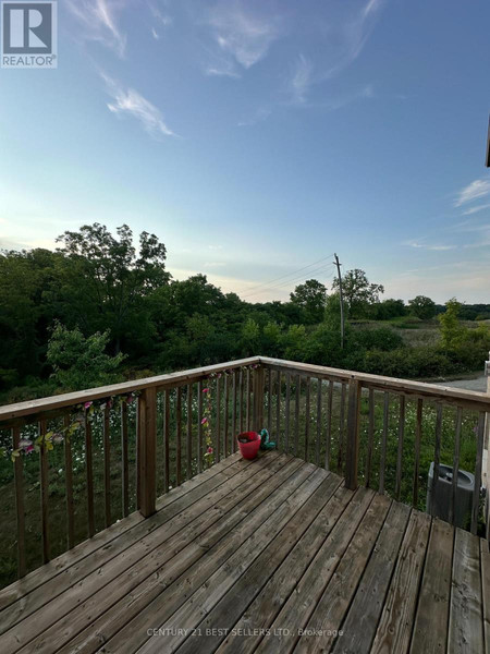 1 Fleming Crescent