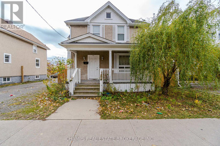 100 Queenston St, St Catharines, ON L2R2Z3 Photo 1