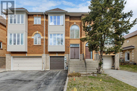 100 Thornway Ave, Vaughan, ON L4J7Z4 Photo 1
