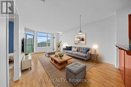 1003 570 Laurier Avenue W