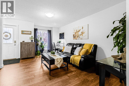 1006 2445 Kingsland Road Se