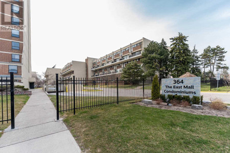 101 B 364 The East Mall Dr, Toronto House For Sale : MLS# w6020459 | Ovlix