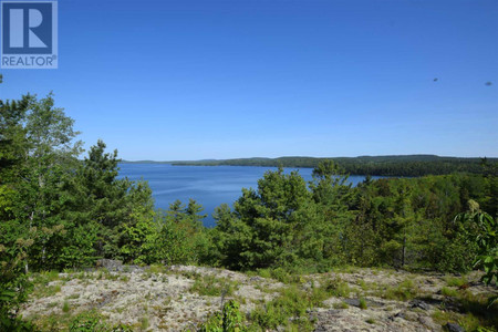 1016 Lauzon Village Rd