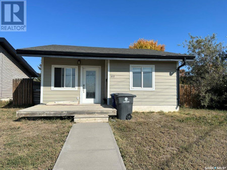 Other - 102 7th Street W, Kindersley, SK S0L1S0 Photo 1