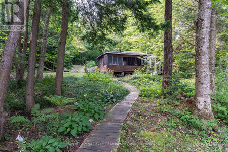 1072 Long Lake Road
