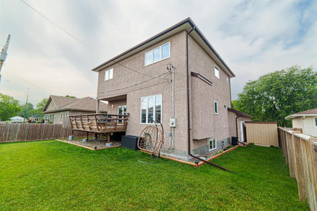 108 Hillview Avenue