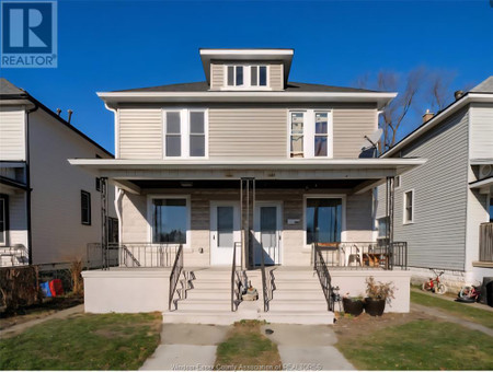 1082 Niagara Street