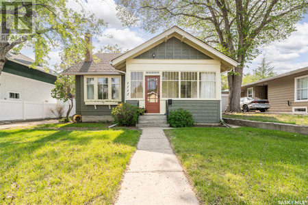 1112 3rd Avenue Nw, Moose Jaw Sold House | Ovlix