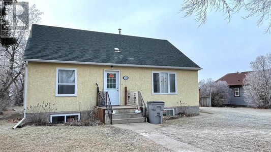 Other - 1113 4th Avenue, Wainwright, AB T9W1H1 Photo 1