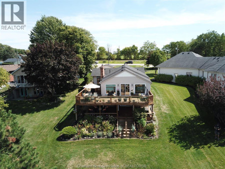 1117 St Clair Parkway
