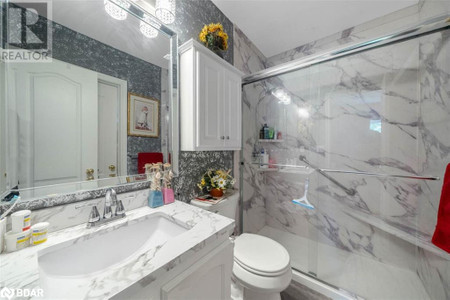 112 Simcoe Road Unit 301