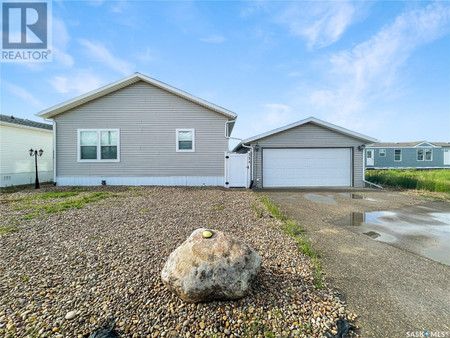 114 Prairie Sun Court