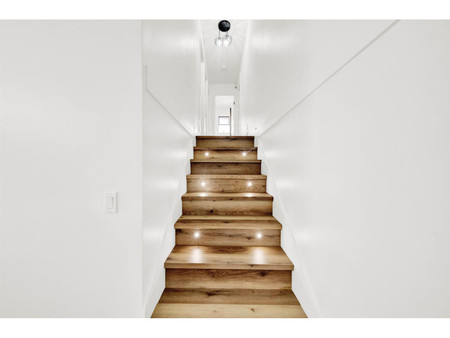11473 Royal Crescent