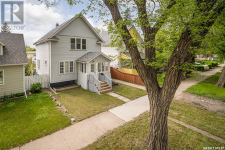 1158 Henleaze Avenue, Moose Jaw Sold House | Ovlix