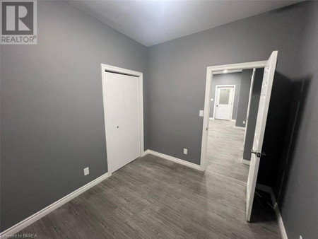 12 Main Street E Unit 3
