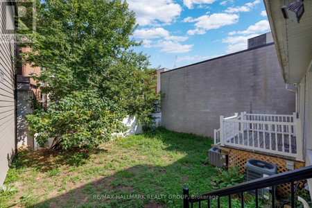 Foyer - 121 York Street, Ottawa, ON K1N5T4 Photo 1