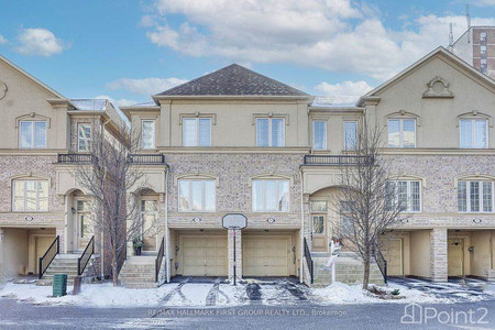 1250 St Martins Dr 34, Pickering, ON L1W0A2 Photo 1