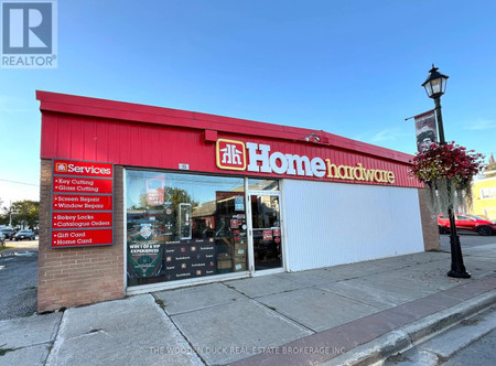 13 Front Street E