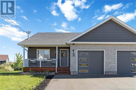 13 Satleville Crescent