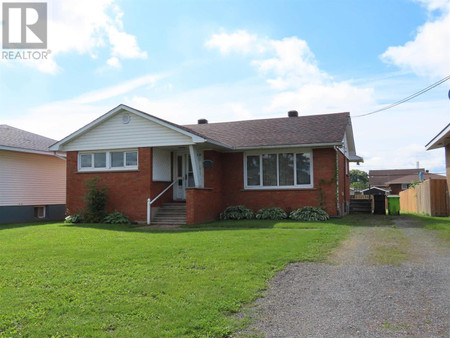 131 Ruth St
