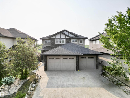 1328 Adamson Dr Sw