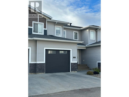 Living room - 138 10104 114 A Avenue, Fort St John, BC V1J0K5 Photo 1