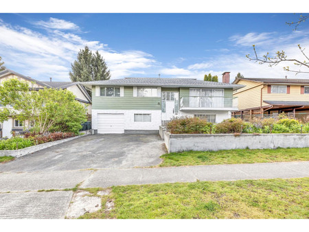 13886 78 Avenue, Surrey, BC V3W5Z7 Photo 1