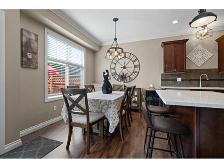 14 1854 Heath Road Agassiz