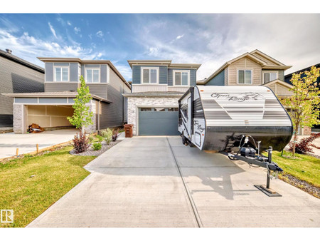 Living room - 14 Edgefield Wy, St Albert, AB T8N8A1 Photo 1