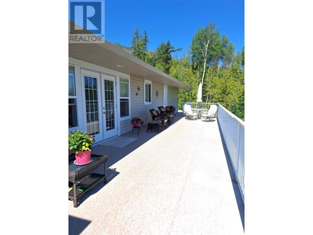 Mud room - 1406 Huckleberry Drive, Sorrento, BC V0E2W1 Photo 1