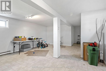 1409 Second Street E