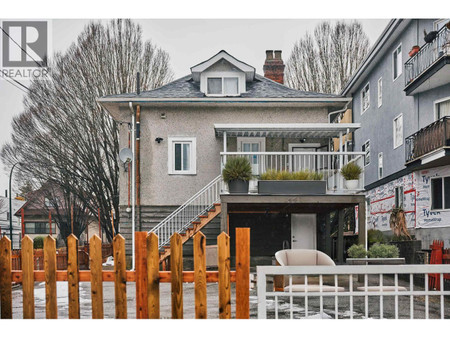 1440 E 1st Avenue, Vancouver, BC V5N1A3 Photo 1