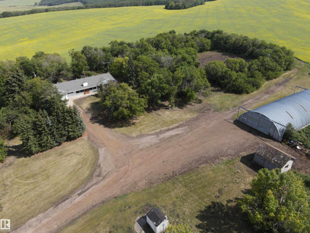 144027 Twp Rd 570