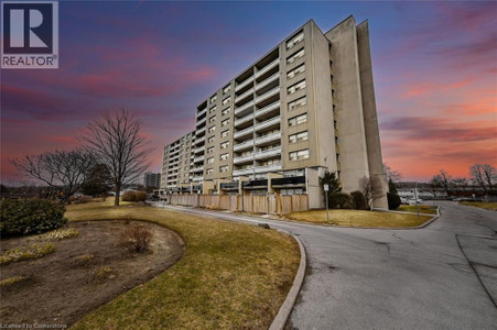 4pc Bathroom - 15 Albright Road Unit 602, Hamilton, ON L8K5J2 Photo 1