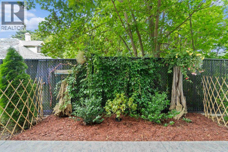 150 4 Street Se Unit 5
