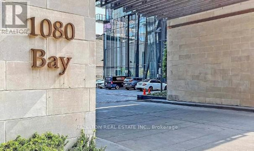 1504 1080 Bay Street