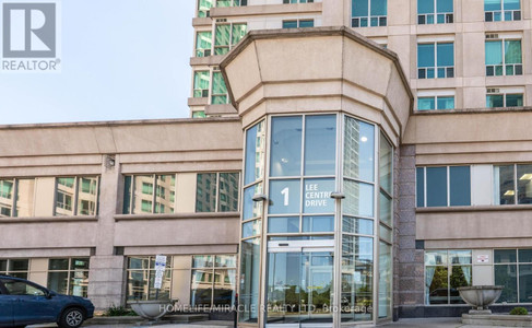 1506 1 Lee Centre Drive