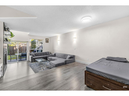 151 12233 92 Avenue