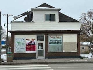 1521 Logan Avenue, Winnipeg, MB R3E1S1 Photo 1