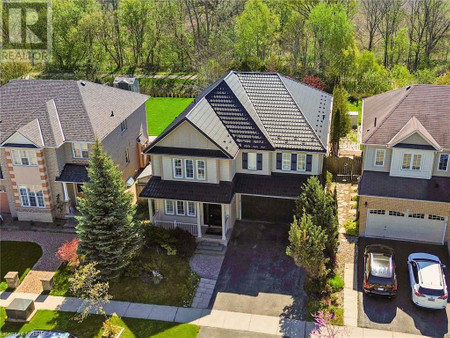 155 Hunter Way