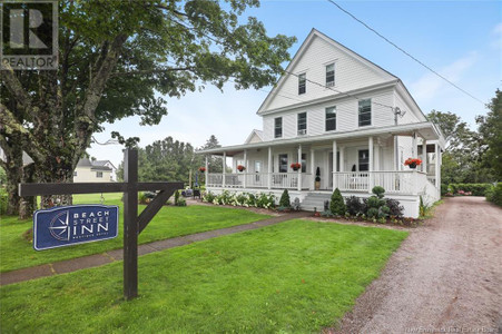 16 Beach Street