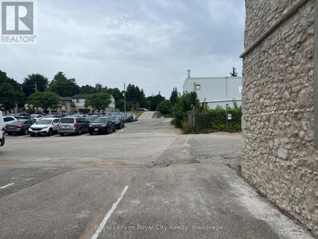 165 St Andrew Street W