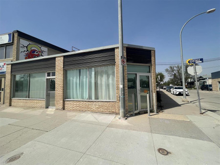 1745 Portage Avenue W