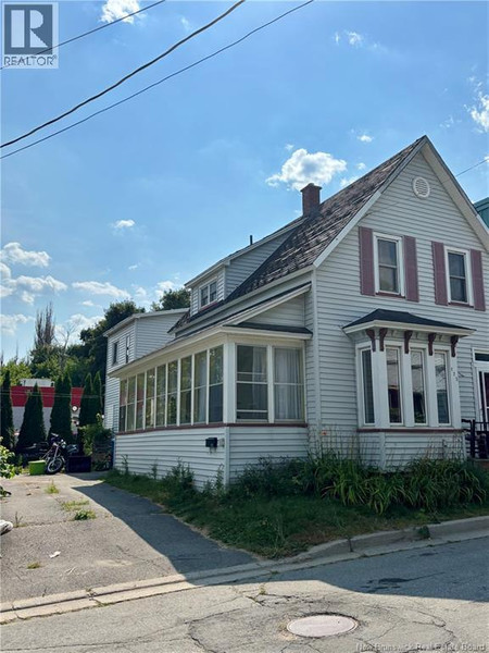 175 Falconer Street