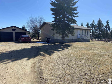 Primary Bedroom - 182 53348 Rge Rd 211, Rural Strathcona County, AB T8G2A9 Photo 1