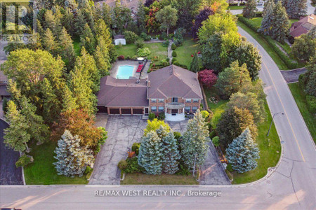 190 Sandys Drive