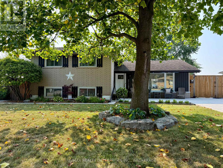 20 Karen Crescent