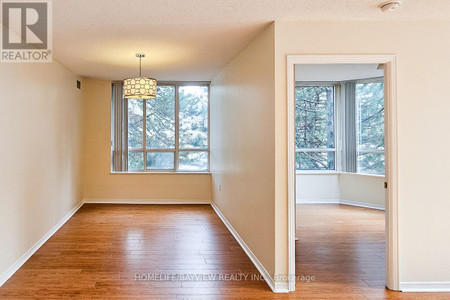 Living room - 202 5001 Finch Avenue E, Toronto, ON M1S5J9 Photo 1