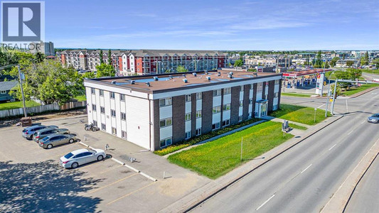 203 9515 100 Avenue
