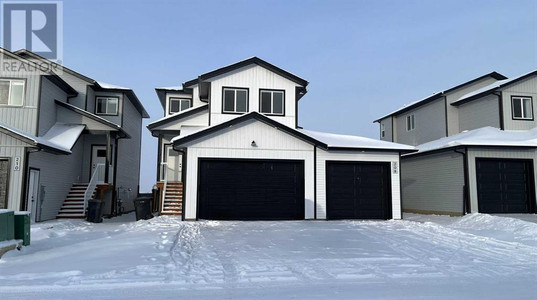 Primary Bedroom - 208 11850 84 Avenue, Grande Prairie, AB T8W0M4 Photo 1